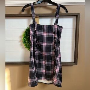 Stylish Pink and Black Plaid Dress. Size Small. Juniors. NWOT